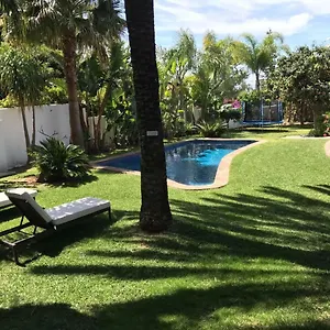https://modern-3-bed-beach-side-private-villa.1costadelsol.com